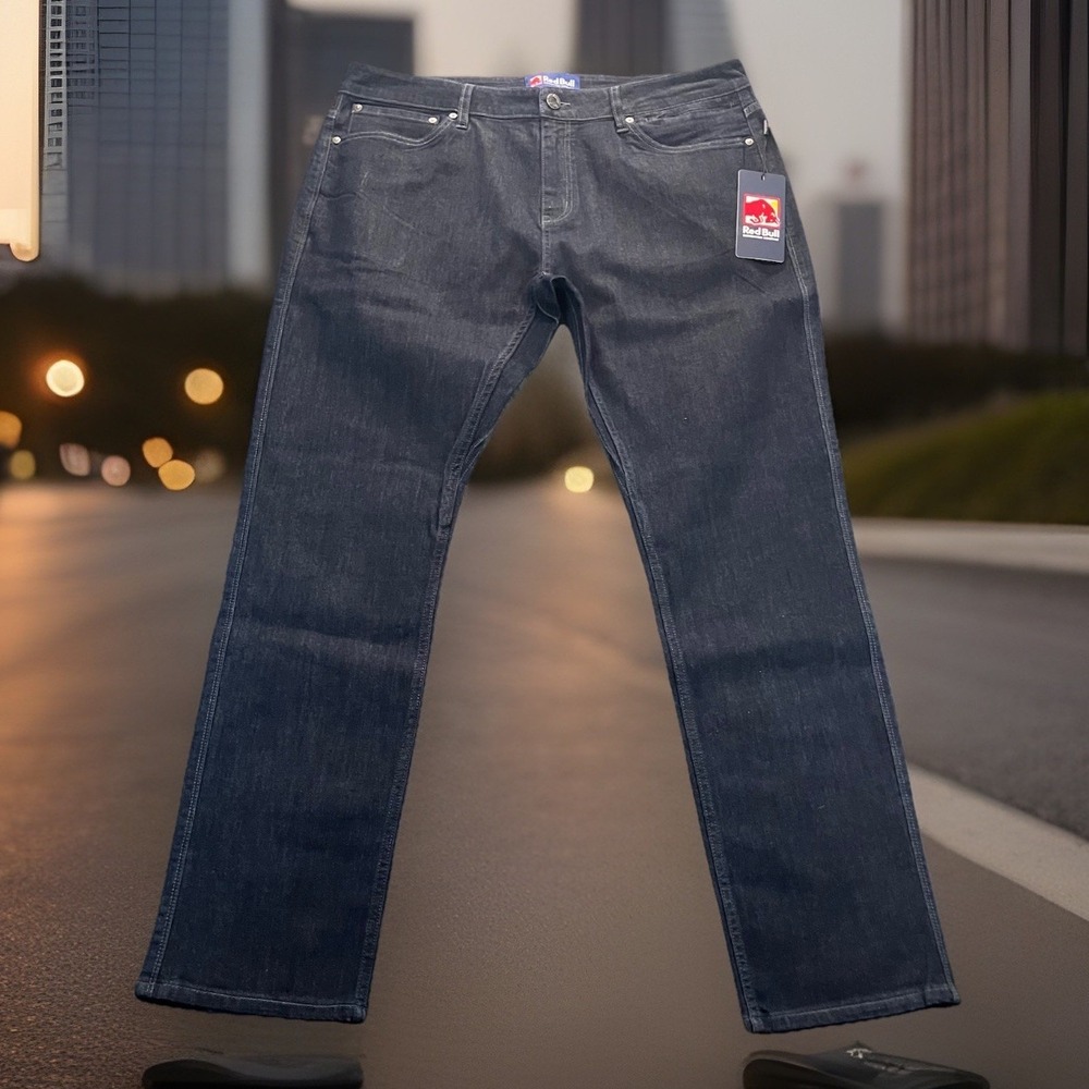 Red Bull Distribution Co. Jeans Men's 38x32 Relaxed Taper Fit Dark Wash Denim